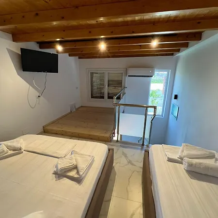 Arlind's * Влёра